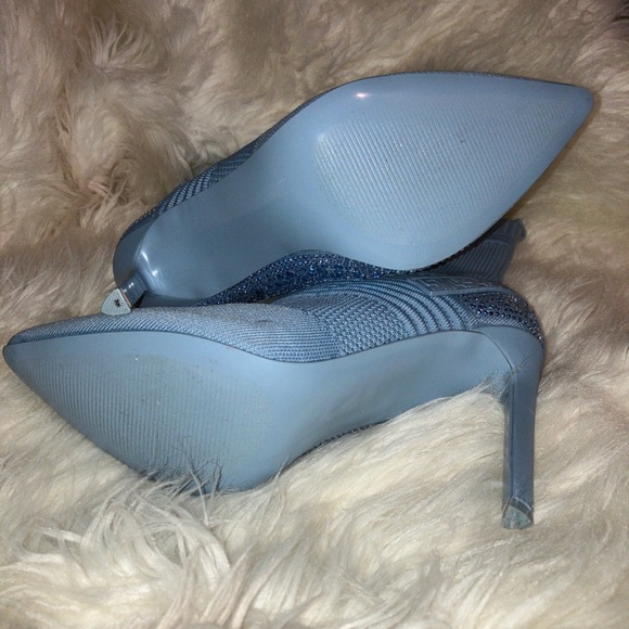 Steve Madden Maxwelle Ankle Boot Baby Blue NWOT - Picture 4 of 11